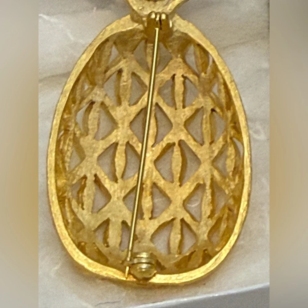 Vintage Gold Rhinestones Large Pineapple‎ Pin ~3” Brooch